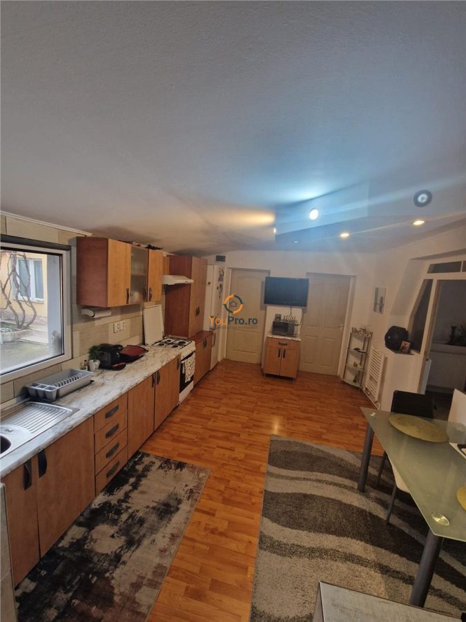 Casa individuala caramida  4 camere cu centrala Timisoara - foto 5