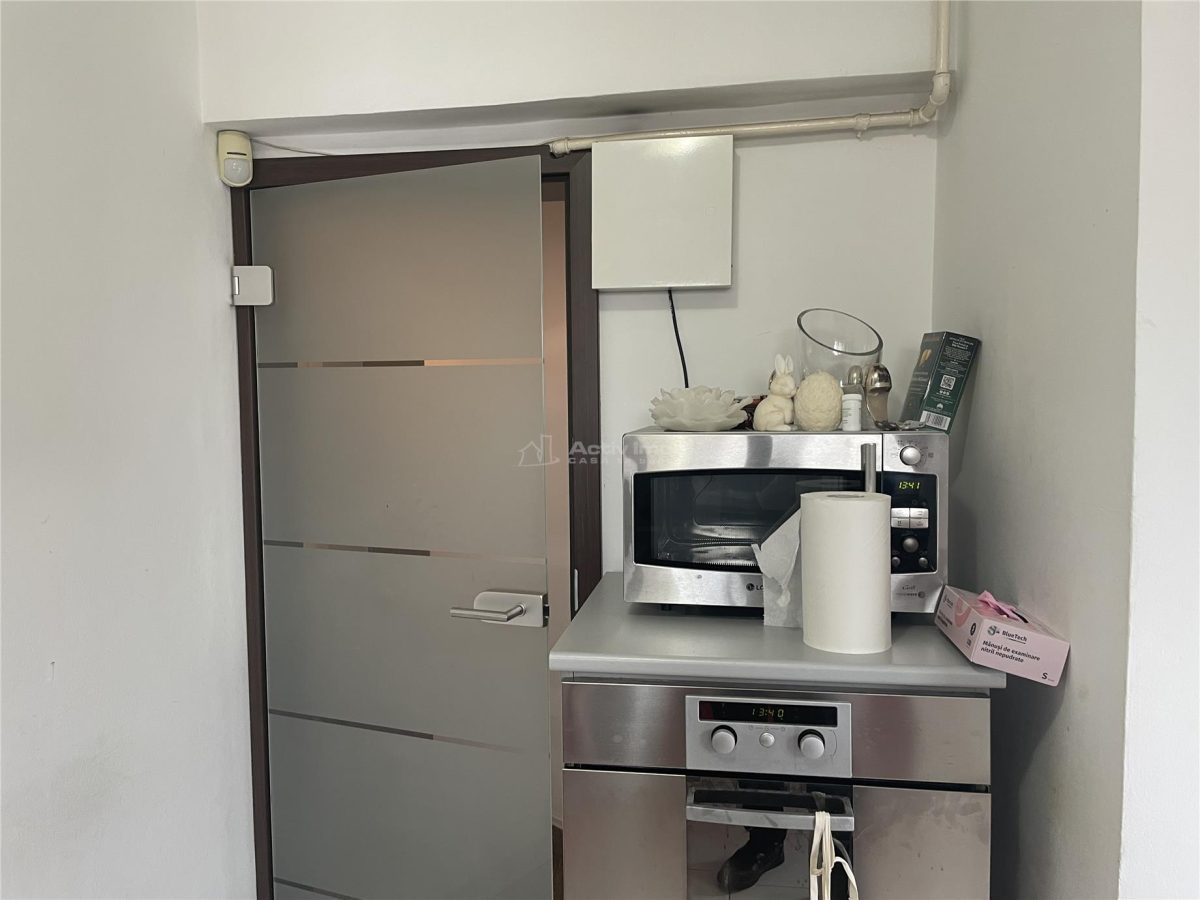 Apartament 3 camere-Calea Calarasilor-loc de parcare - foto 12