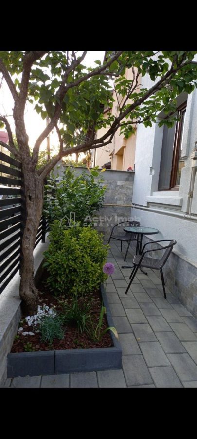 Apartament Parter in Vila -Vatra Luminoasa - foto 3