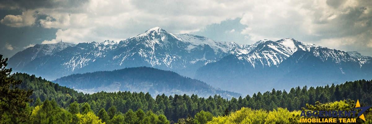 Film! Teren cu destinatie turistica si agrement, Poiana Brasov - Rasnov - foto 4