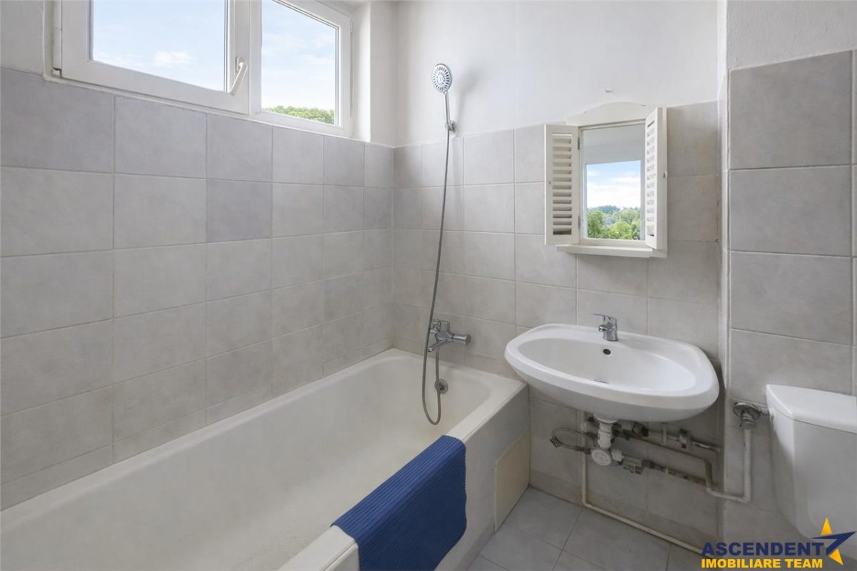 Panorama spectaculoasa:apartament 2 camere+garaj,Aleea Carpati,Targu Mures - foto 7