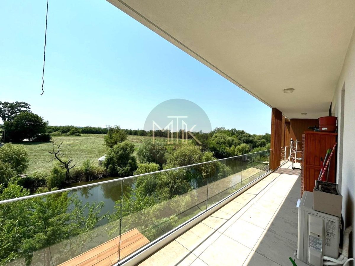 Apartament 3 camere lux I La Gloire Parc du Lac I 1 Loc de parcare - 