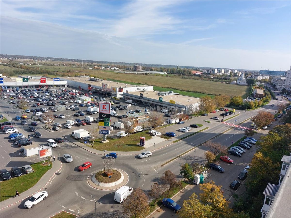 3 CAMERE, decomandat, 77 mp, boxa, Micro 3,Carrefour - foto 11