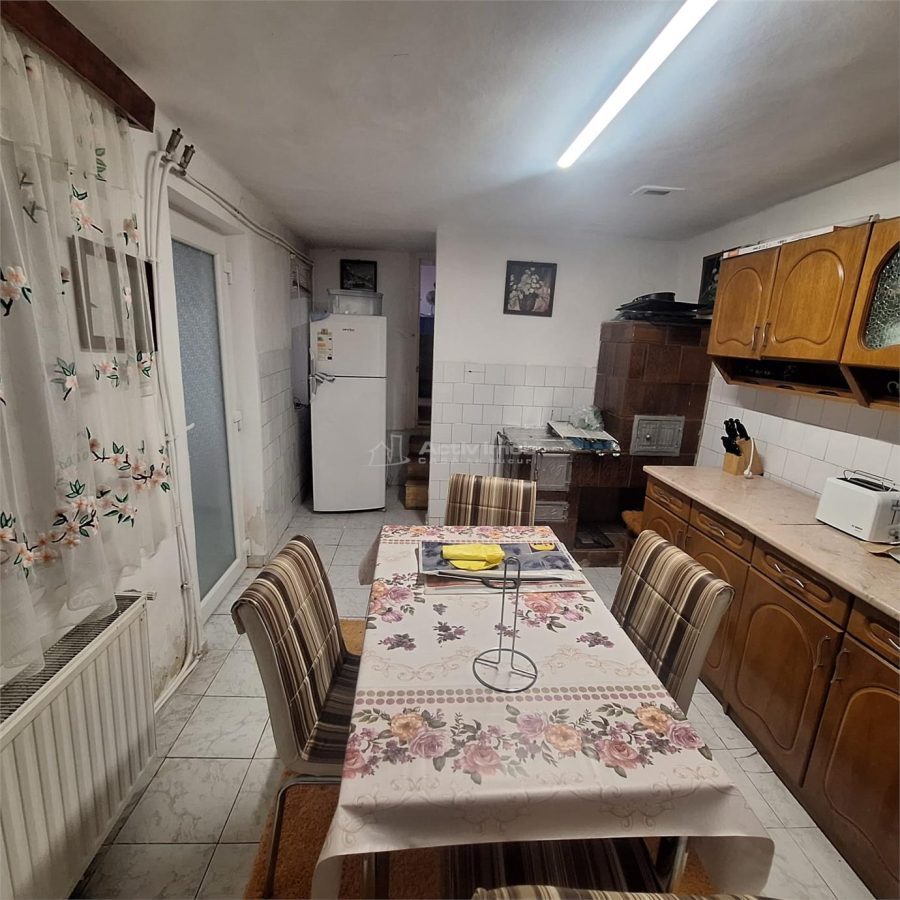 Bocsa Vasiova, Casa cocheta pentru familie, cu Gradina. - foto 22