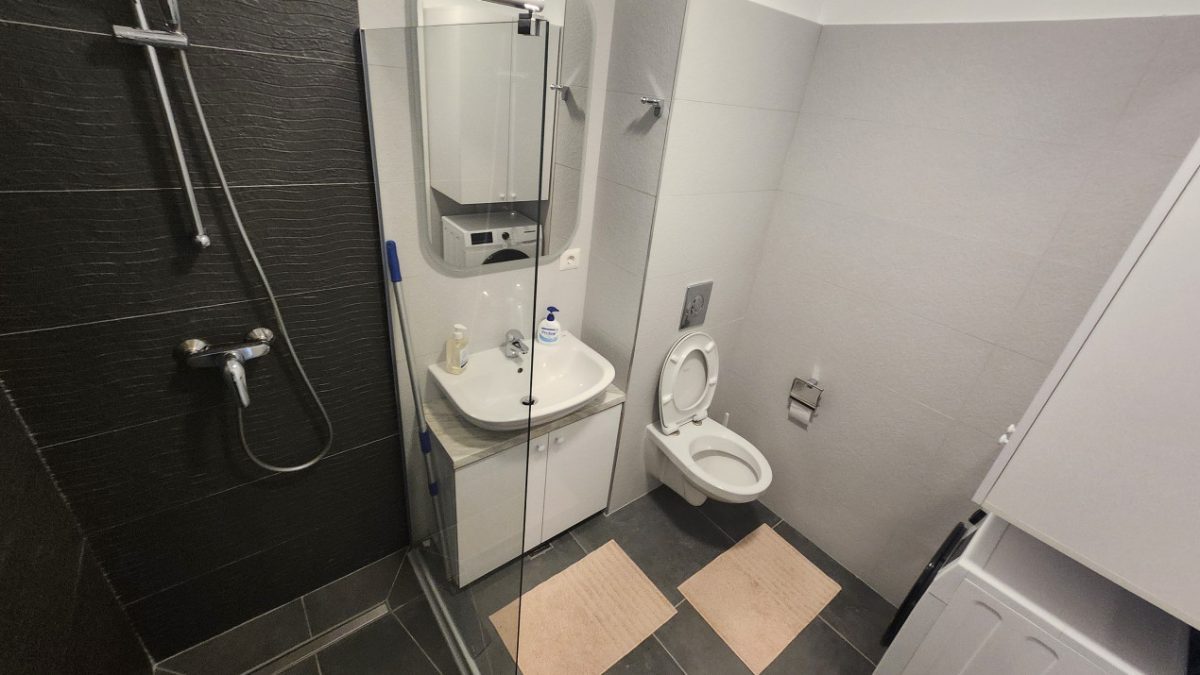 Apartament 2 camere in Ploiesti, zona Albert - foto 9