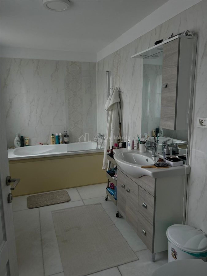 Casa moderna - Buftea - 5 camere - 3 bai - 180mp - 500mp teren - foto 11