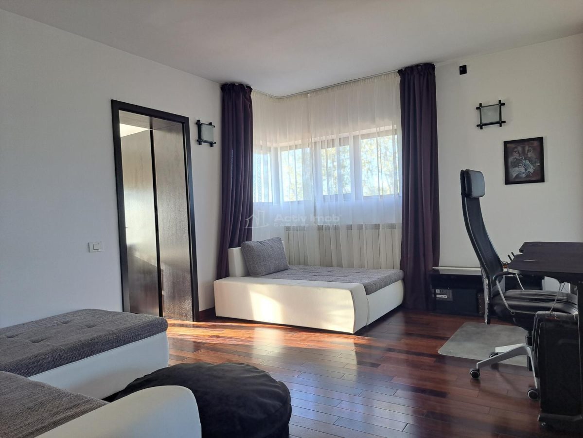 Casa cu piscina - Buftea - 8 camere - 4 bai - 620mp - 2500mp teren - foto 14