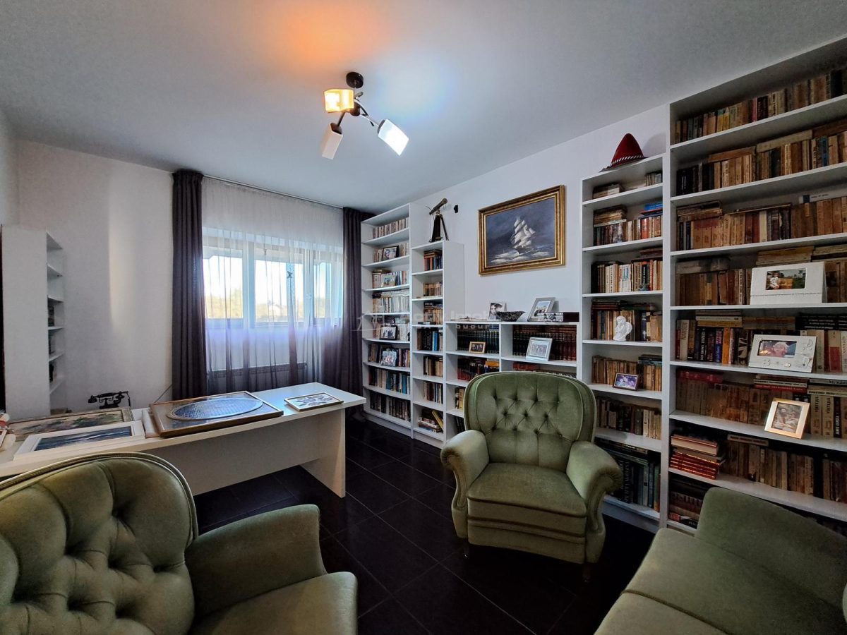 Casa cu piscina - Buftea - 8 camere - 4 bai - 620mp - 2500mp teren - foto 19