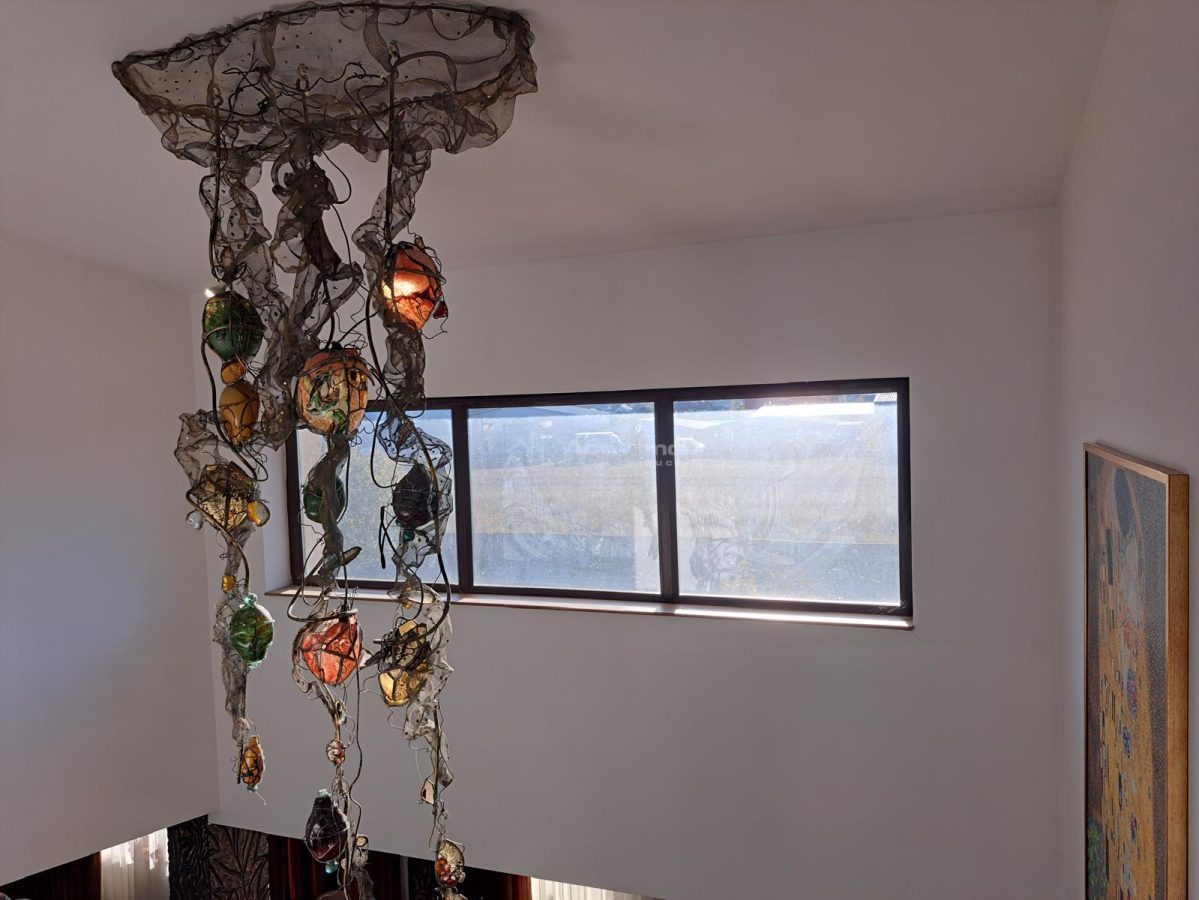 Casa cu piscina - Buftea - 8 camere - 4 bai - 620mp - 2500mp teren - foto 21