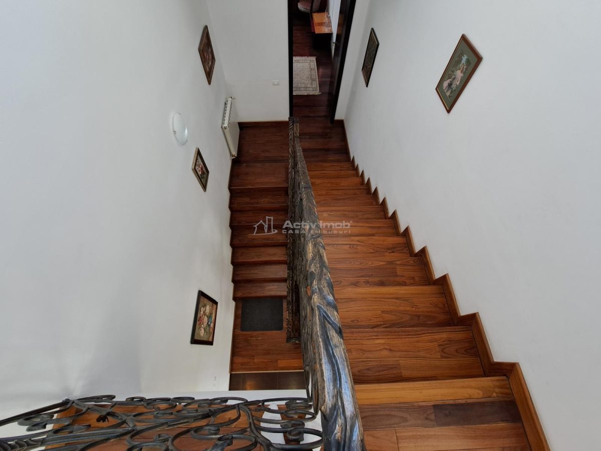 Casa cu piscina - Buftea - 8 camere - 4 bai - 620mp - 2500mp teren - foto 22