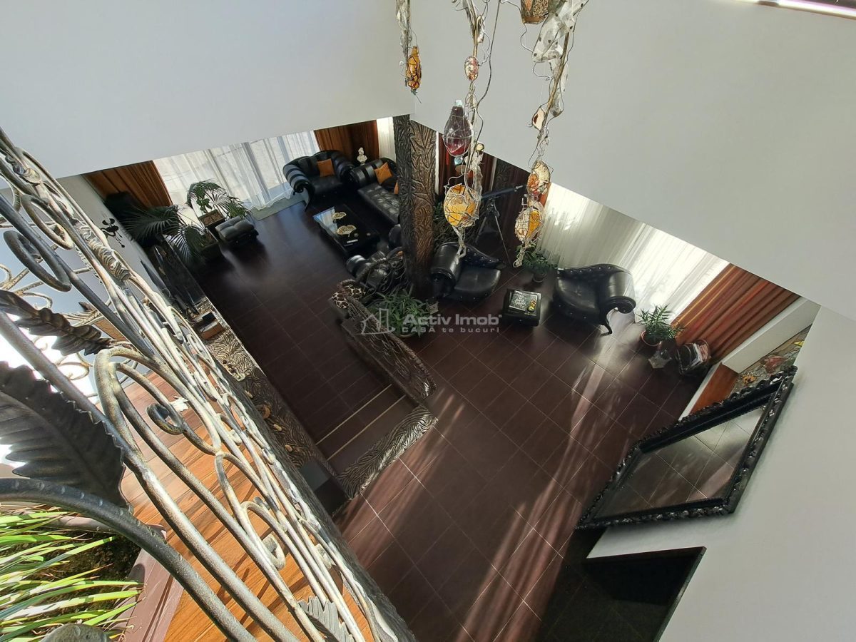 Casa cu piscina - Buftea - 8 camere - 4 bai - 620mp - 2500mp teren - foto 6