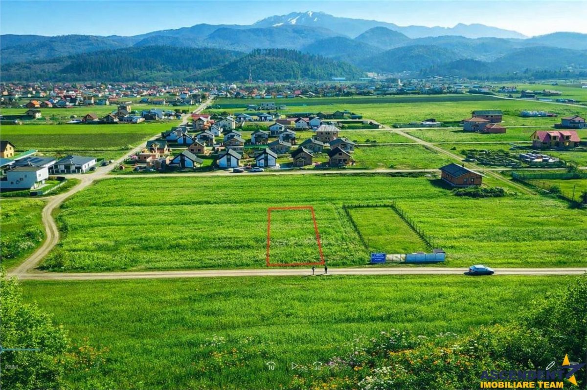 FILM! 700 mp teren intravilan, recomandat constructie casa/ investitie, Cristian, Brasov - foto 1
