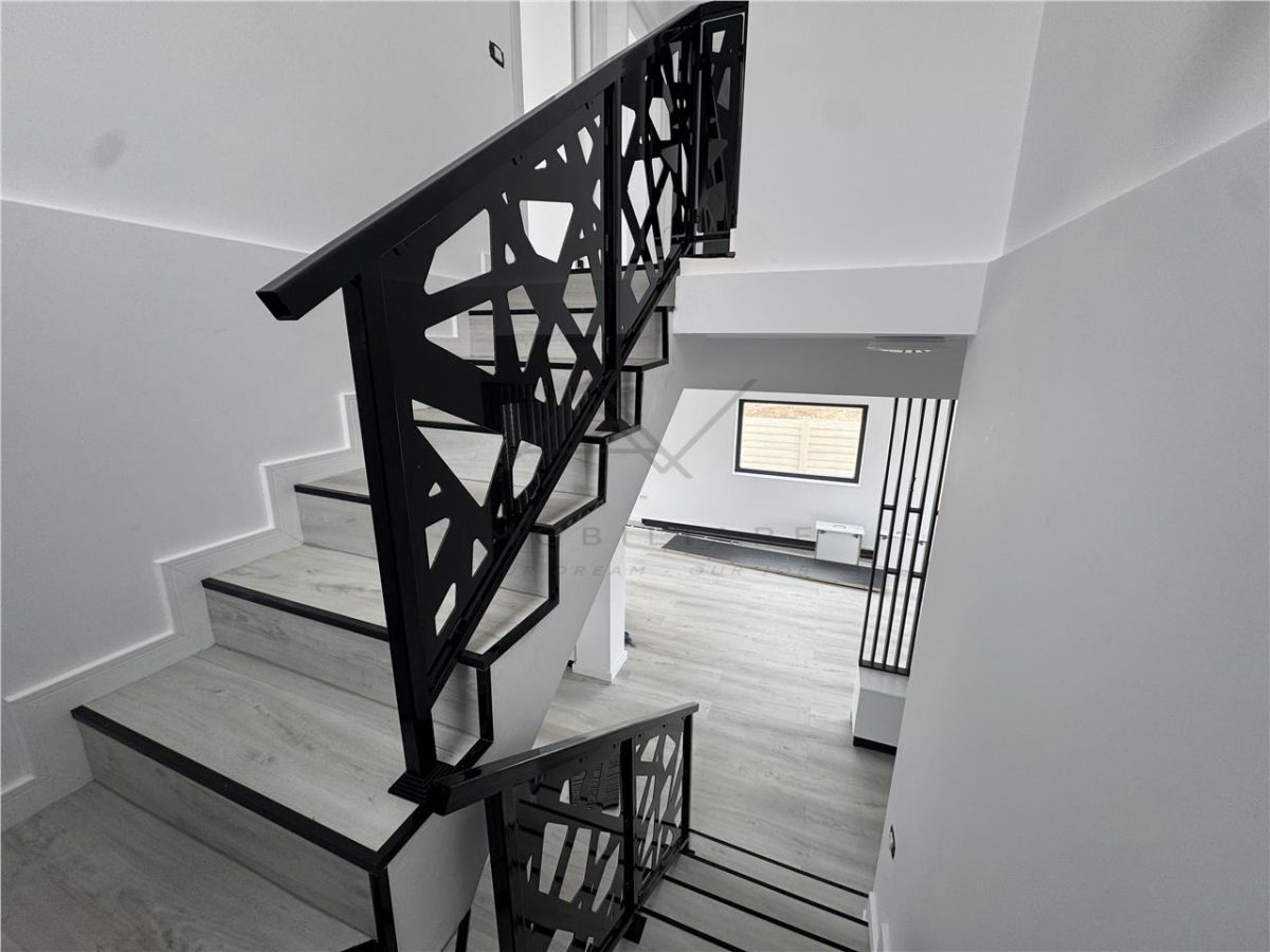 VILA DE VANZARE DOMNESTI LA CHEIE 4 CAMERE - TEREN- PANOURI FOTOVOLTAICE - foto 14