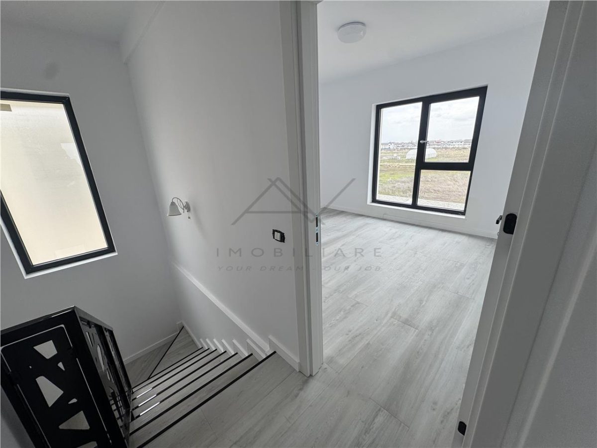 VILA DE VANZARE DOMNESTI LA CHEIE 4 CAMERE - TEREN- PANOURI FOTOVOLTAICE - foto 15