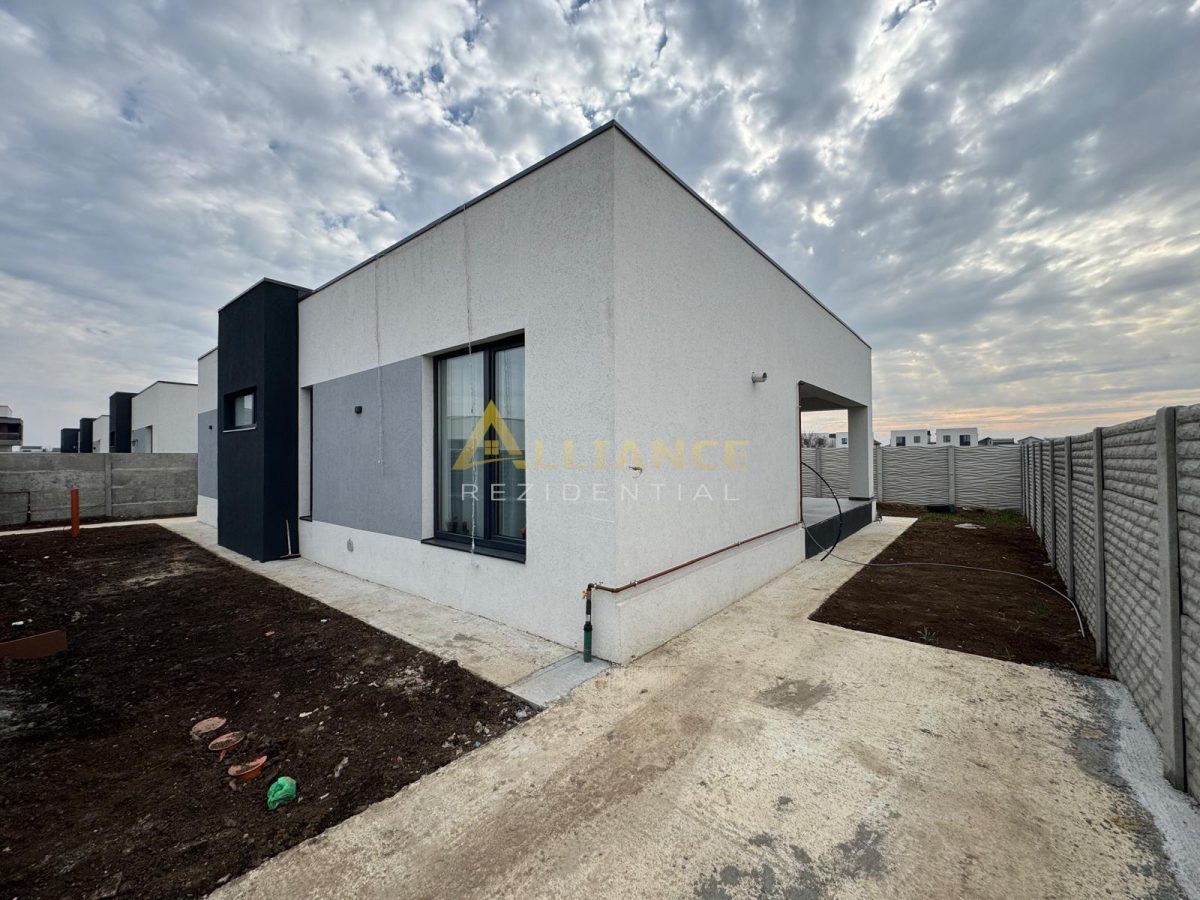 Complex Rezidential ~ Casa individuala ~ 4 camere 2 bai ~ teren 407 mp - 