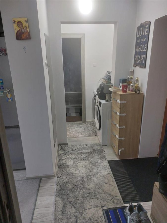 Apartament 2 Camere Tudor Renovat Mobilat Zona cu Spatiu Verde - foto 7