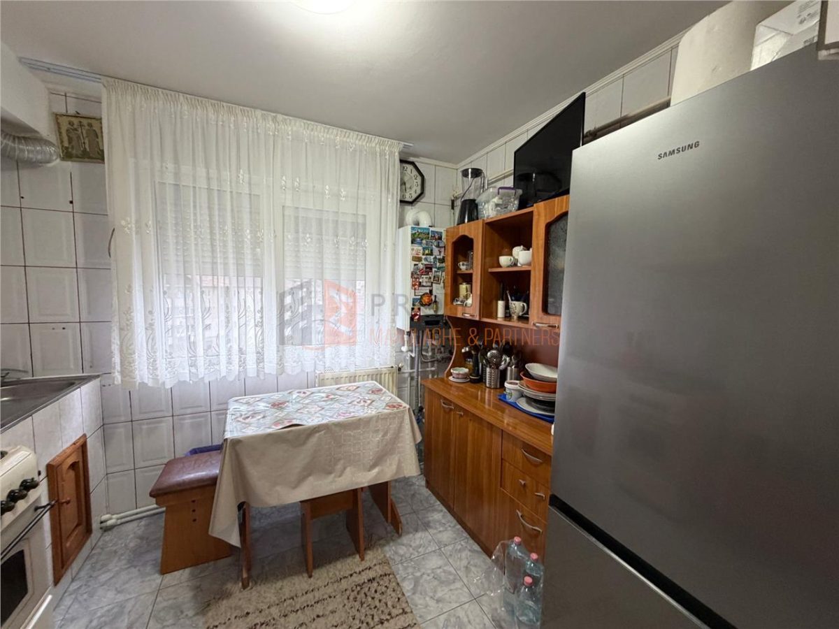 EXCLUSIVITATE Apartament 2 camere  CU GARAJ cf 1 semidecomandat  Berca - foto 5