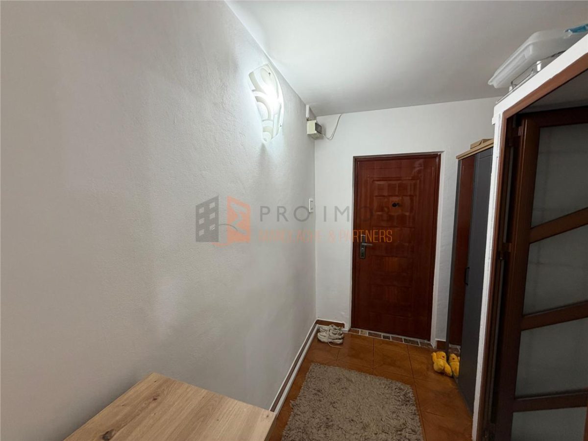 EXCLUSIVITATE Apartament 2 camere  CU GARAJ cf 1 semidecomandat  Berca - foto 7