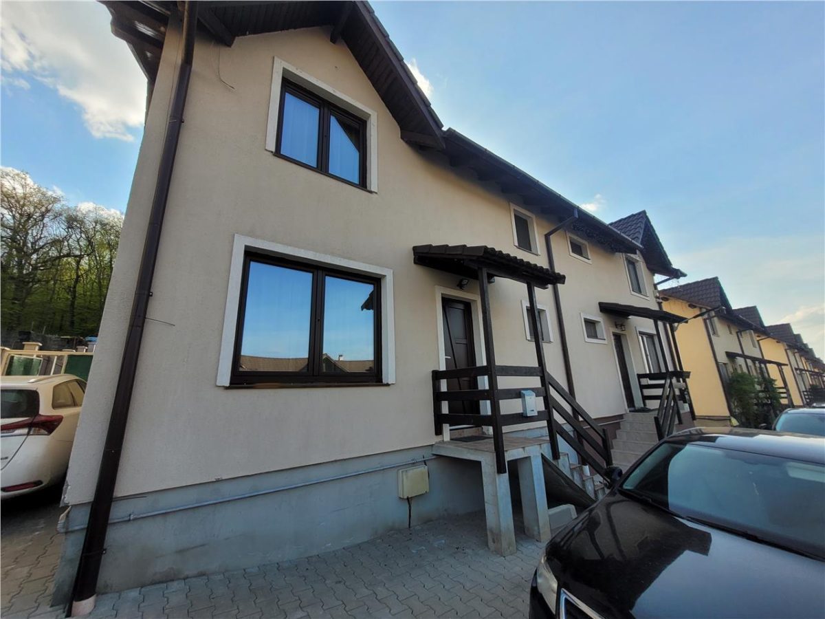 Casa 4 camere , Corunca , 120mp , 5 ari , langa padure - 