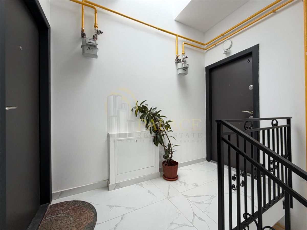 Intabulat! Etaj 1, apartament 3 camere, decomandat, 72mp, Hlincea - 