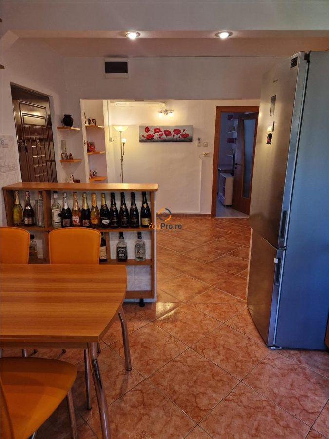 Dambovita 3 camere Decomandat etaj 4 - foto 7