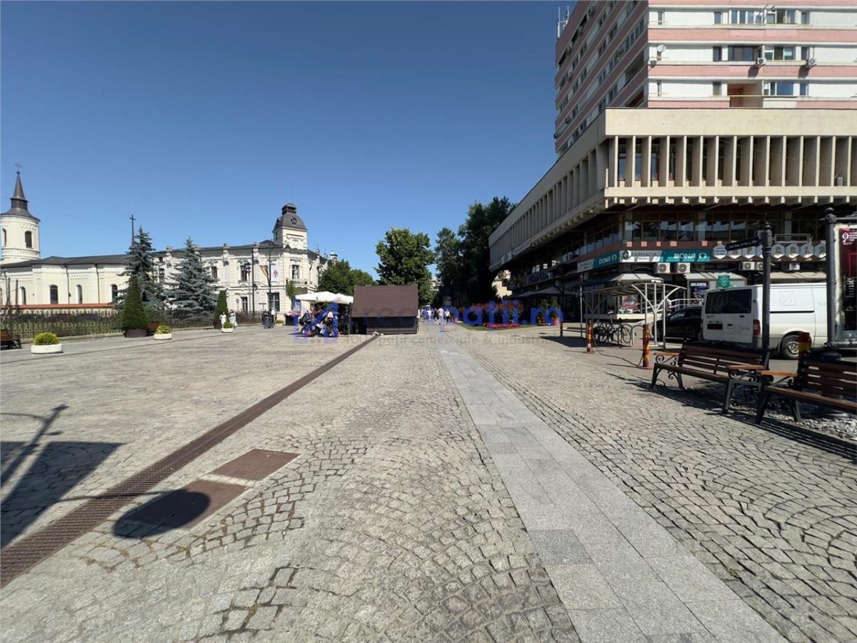 Spatiu birouri; vedere Palat Culturii; 100mp, Casa Cartii - foto 2