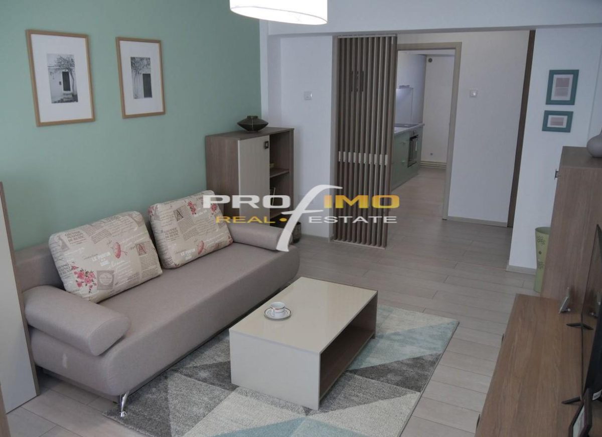 Tomis 3, apartament 3 camere decomandat, 2 bai, renovat, mobilat modern - Constanta