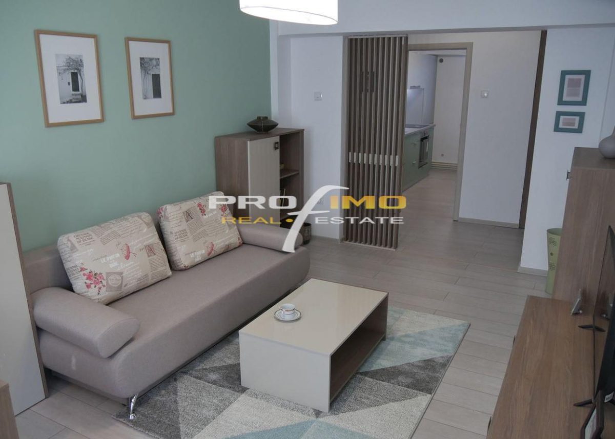 Tomis 3, apartament 3 camere decomandat, 2 bai, renovat, mobilat modern - foto 11