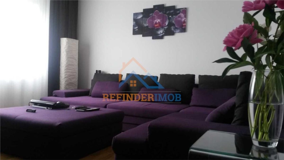 Apartament de vanzare cu 3 camere, zona Sebastian - Vulcan Center - 