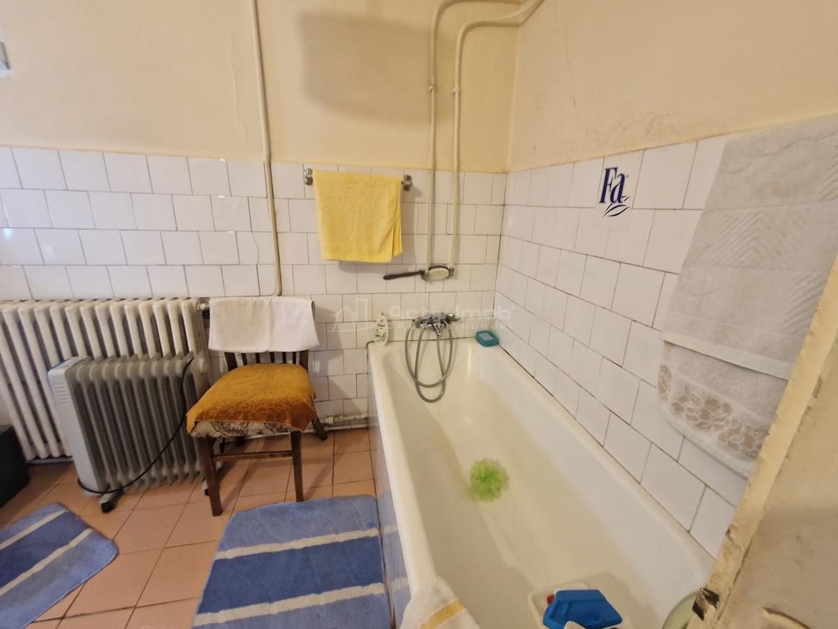 casa 3 cam Ramnicu Valcea,  Centru, Biblioteca Judeteana, jud. Valcea - foto 6