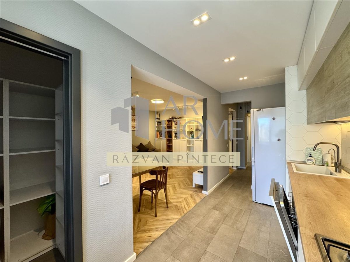 Inchiriere apartament 3 camere de lux, renovat complet, ultracentral, Ploiesti - foto 13