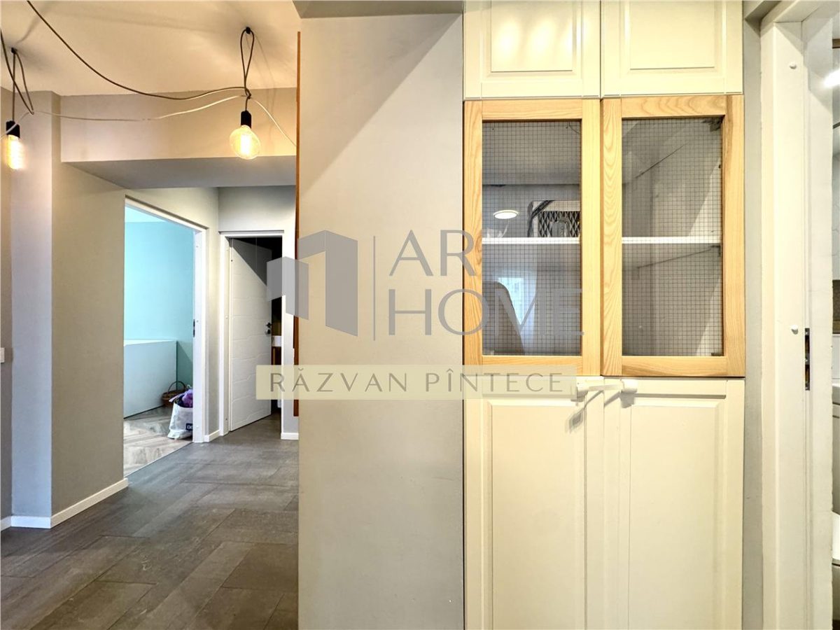 Inchiriere apartament 3 camere de lux, renovat complet, ultracentral, Ploiesti - foto 15