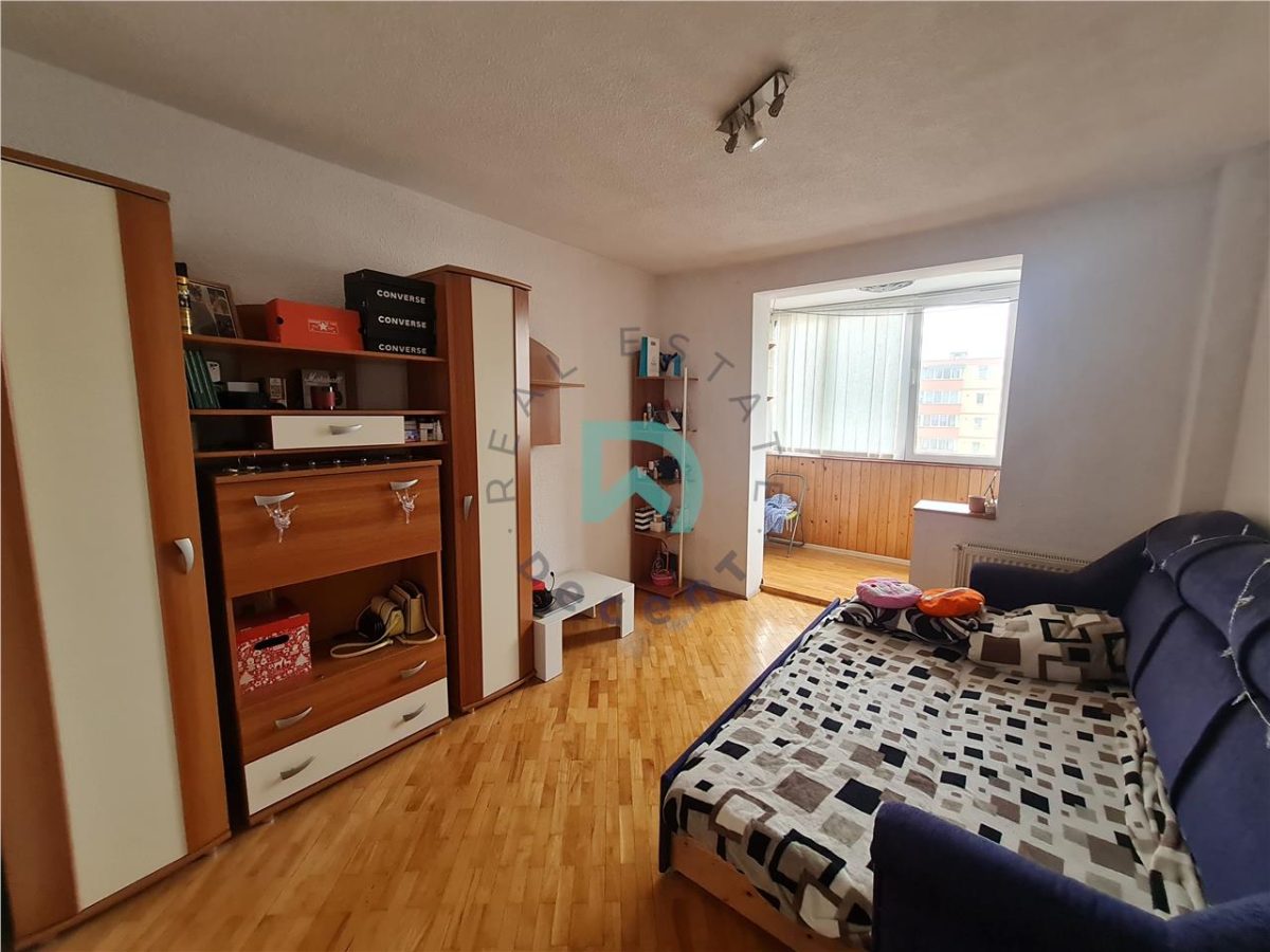 Apartament 3 camere Grivitei, Brasov - 