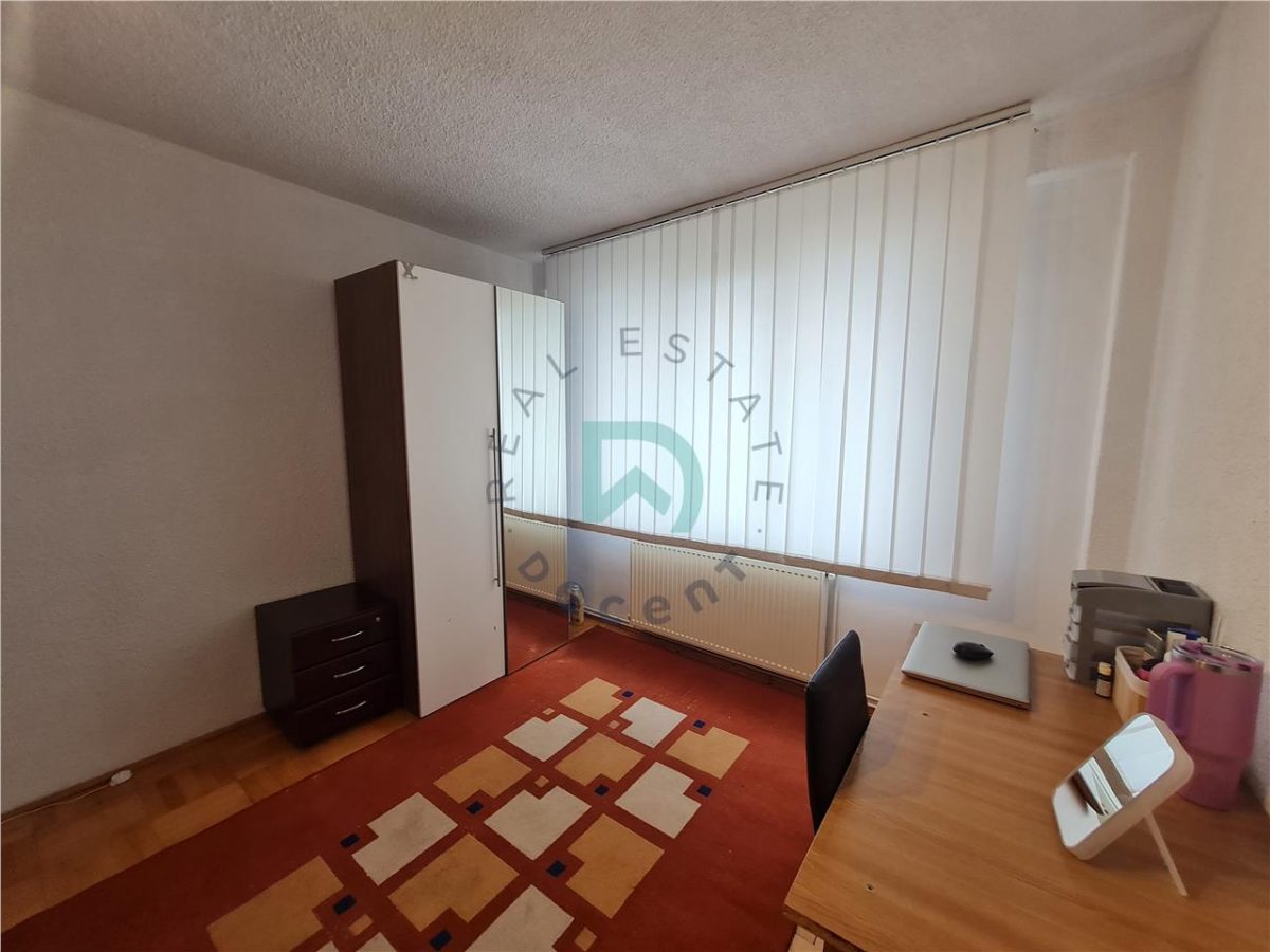 Apartament 3 camere Grivitei, Brasov - foto 2