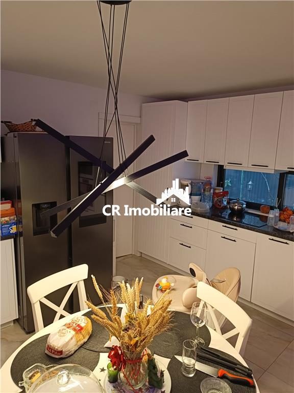 Casa renovata la cheie Eroii Revolutiei - foto 14