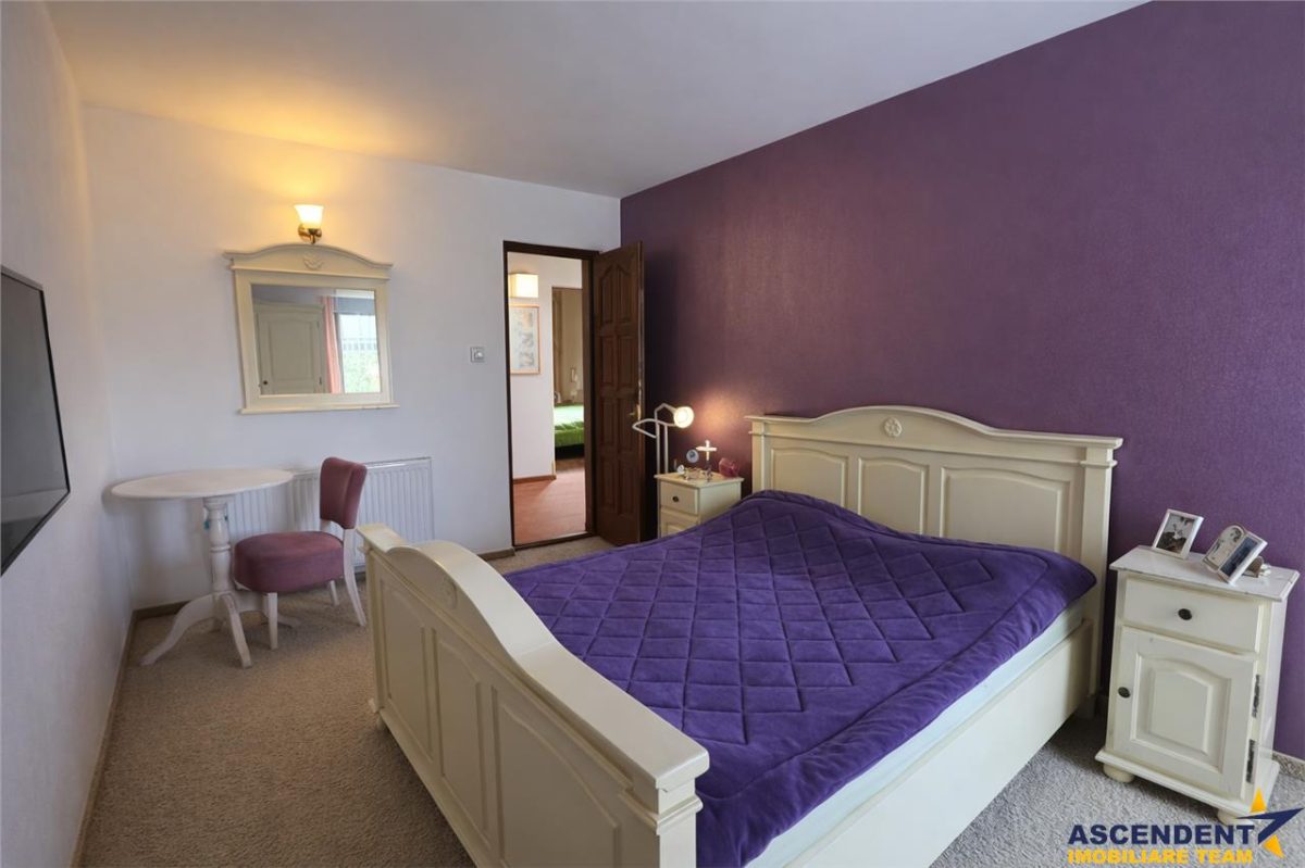 Casa nordica luminoasa, gata de mutat, garaj cald,spatiu de poveste la mansarda,in Santana de Mures - foto 5