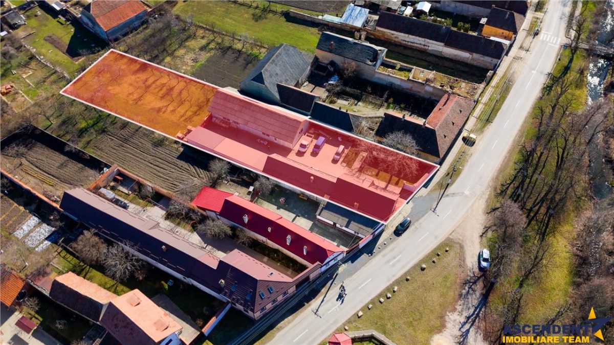 Sediu firma/ rezidential, pe domeniu de 2.240 mp teren,Central, Halchiu, Brasov - foto 3