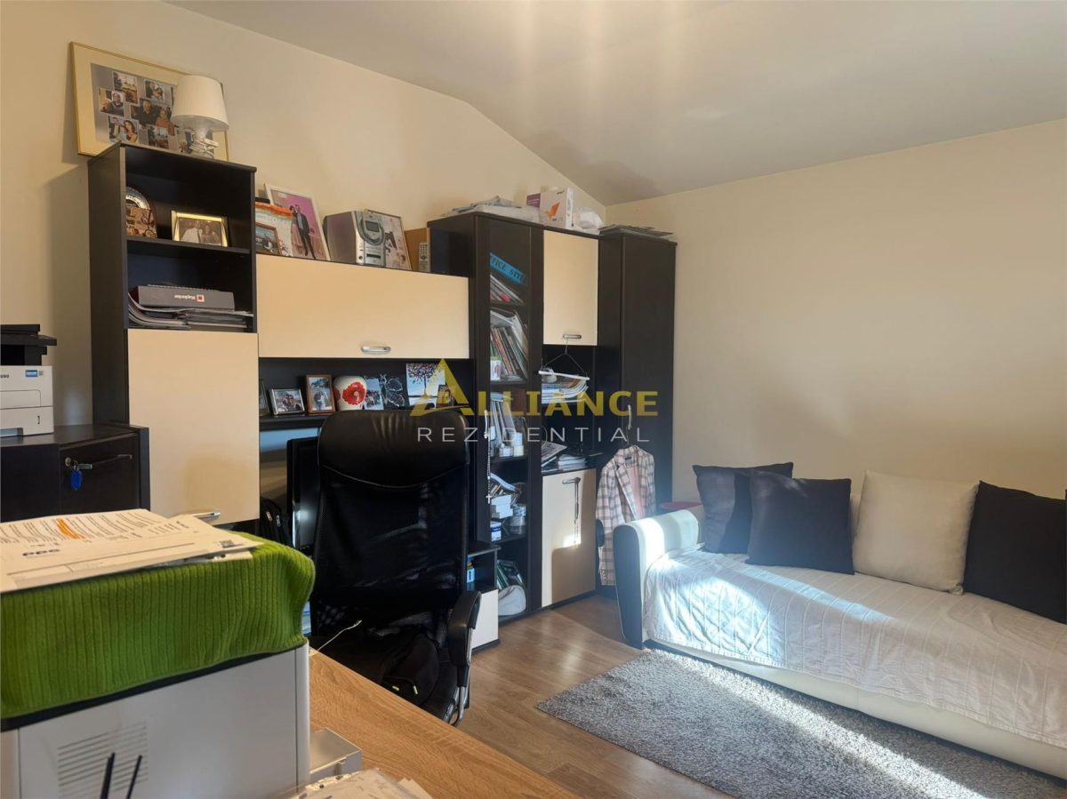 Casa tip duplex ||4 camere 2 bai || teren 200mp - foto 8