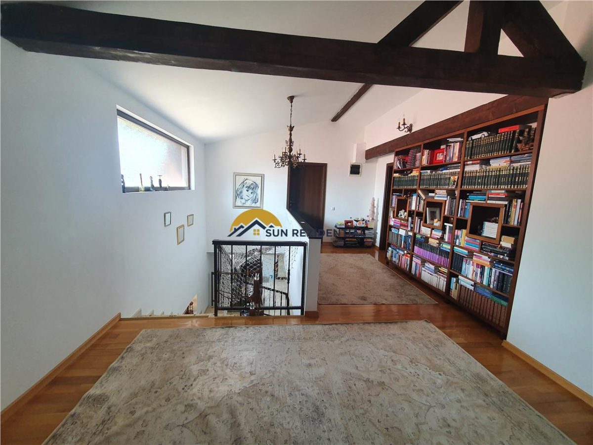 Vila la cheie, cocheta, mobilata-utilata, gradina amenajata - foto 21