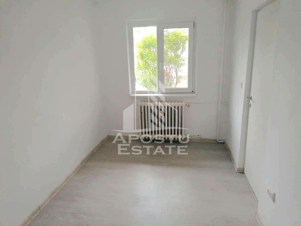 Apartament semidecomandat, renovat,2 camere,parter,Bulevardul Cetatii - foto 4