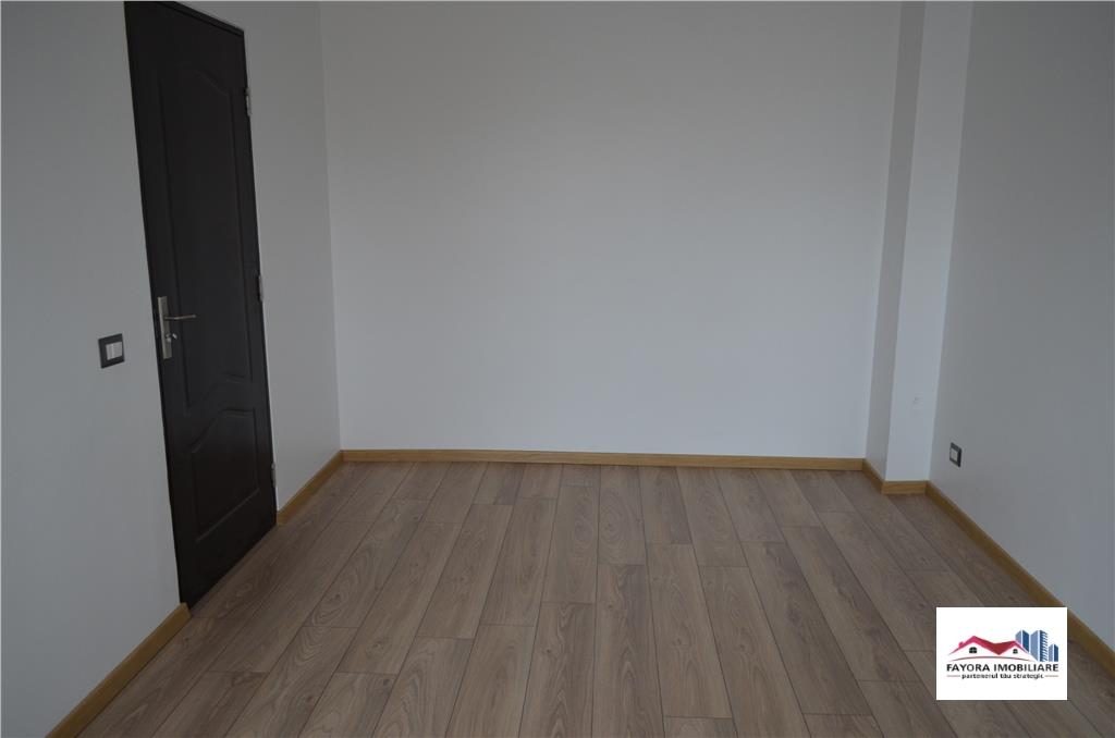 Spatiu pentru Birouri 2 Camere de Inchiriat Zona Ultracentrala - foto 3