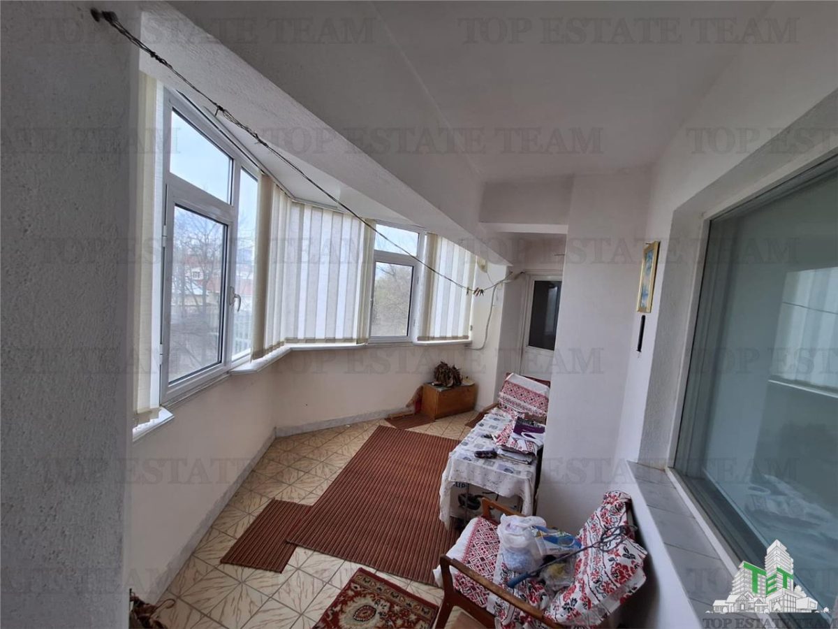 Apartament 3 cam. ultracentral - vanzare - Braila - foto 8