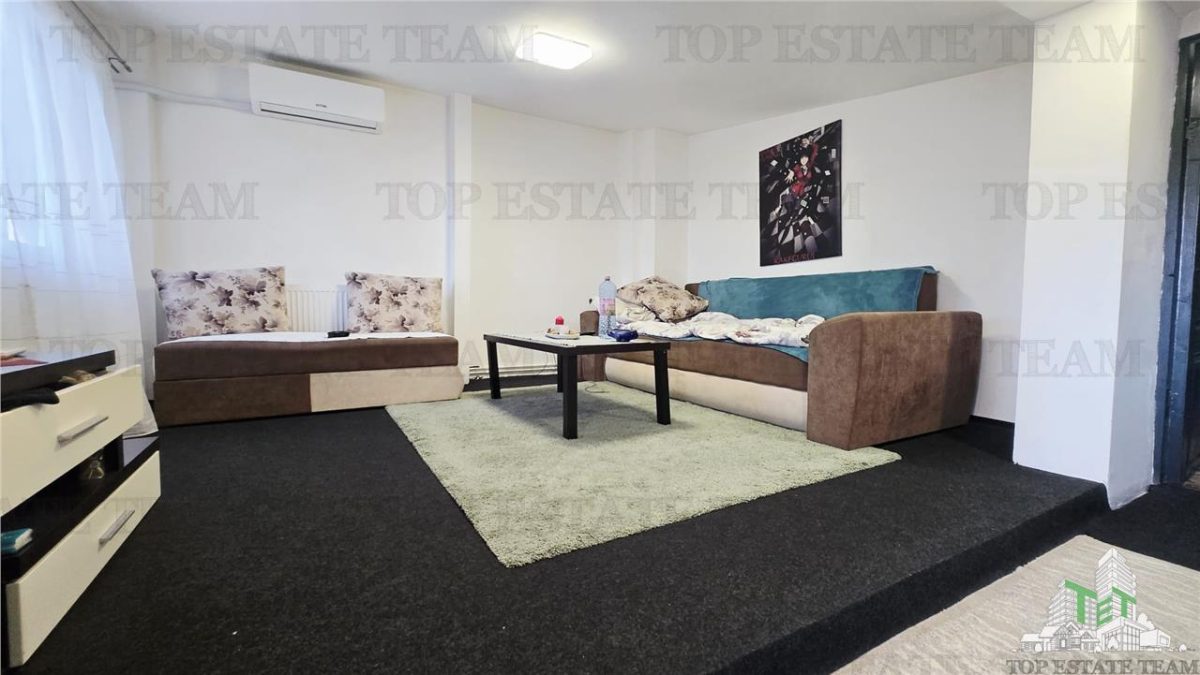 Casa cu 5 camere si 2 bai in zona Giulesti- sector 1, disponibila imediat - Bucuresti