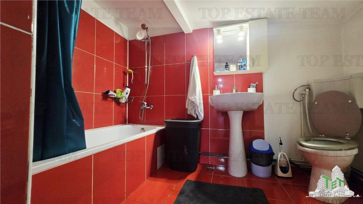 Casa cu 5 camere si 2 bai in zona Giulesti- sector 1, disponibila imediat - foto 11