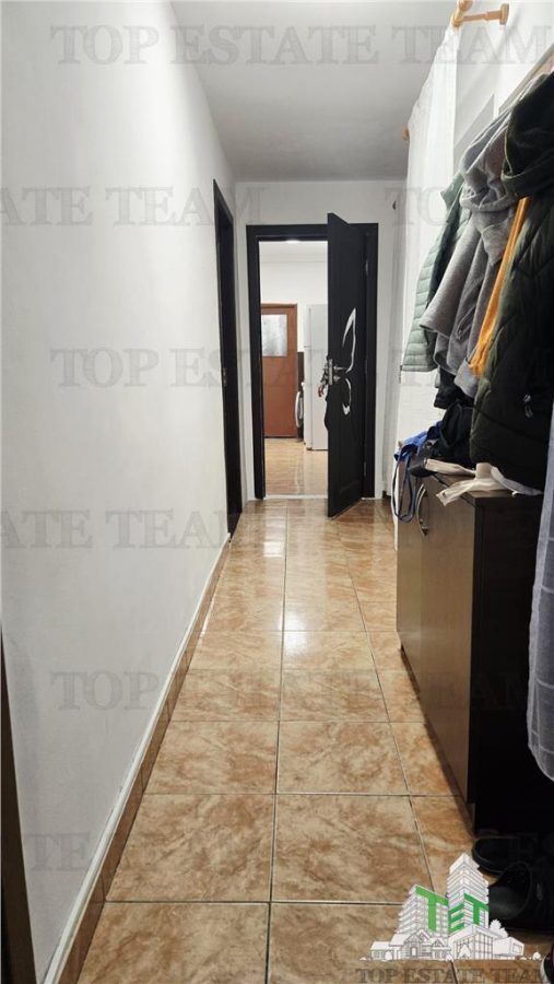 Casa cu 5 camere si 2 bai in zona Giulesti- sector 1, disponibila imediat - foto 15