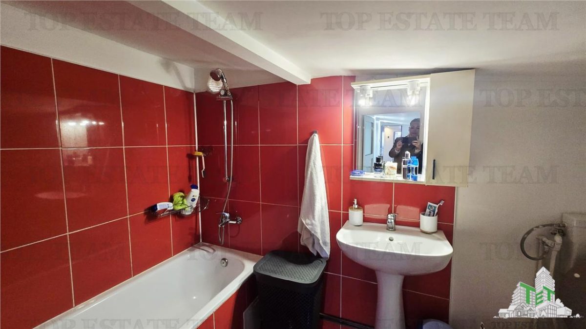 Casa cu 5 camere si 2 bai in zona Giulesti- sector 1, disponibila imediat - foto 10