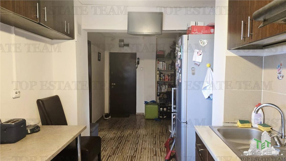 Apartament luminos cu 3 camere in zona Crangasi- pozitie excelenta,disponibil imediat - foto 12