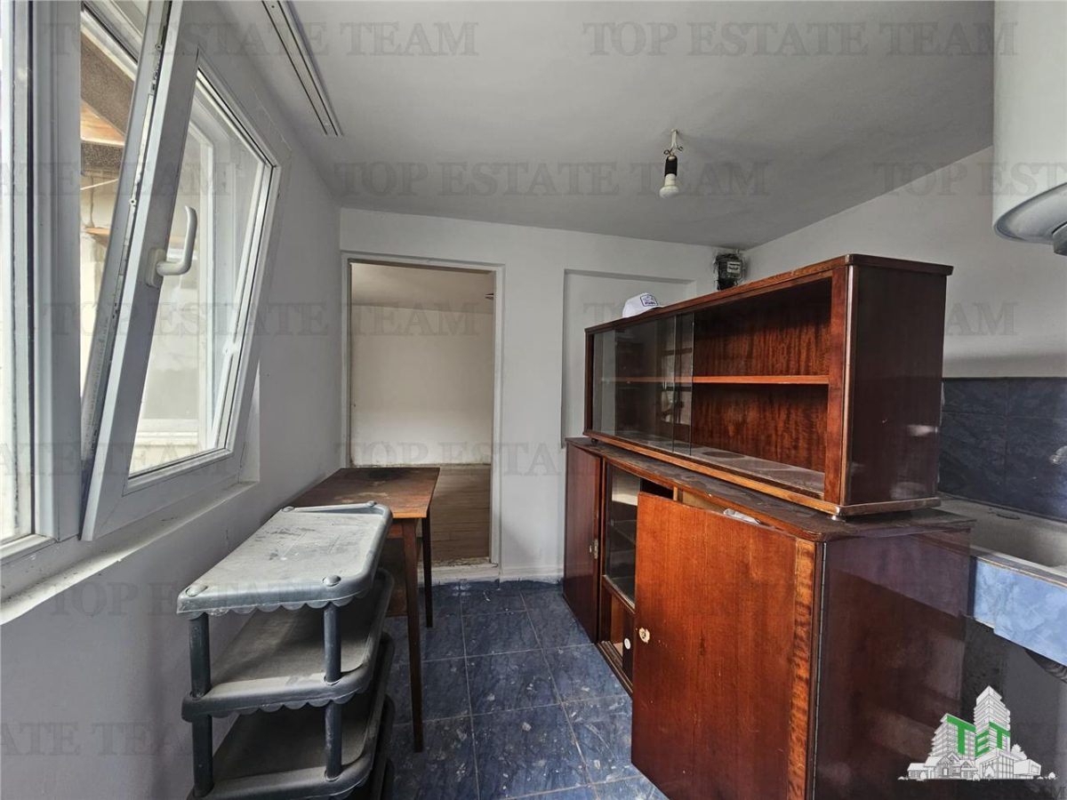 Casa 4 camere plus anexe zona gara Medgidia, Constanta - foto 18