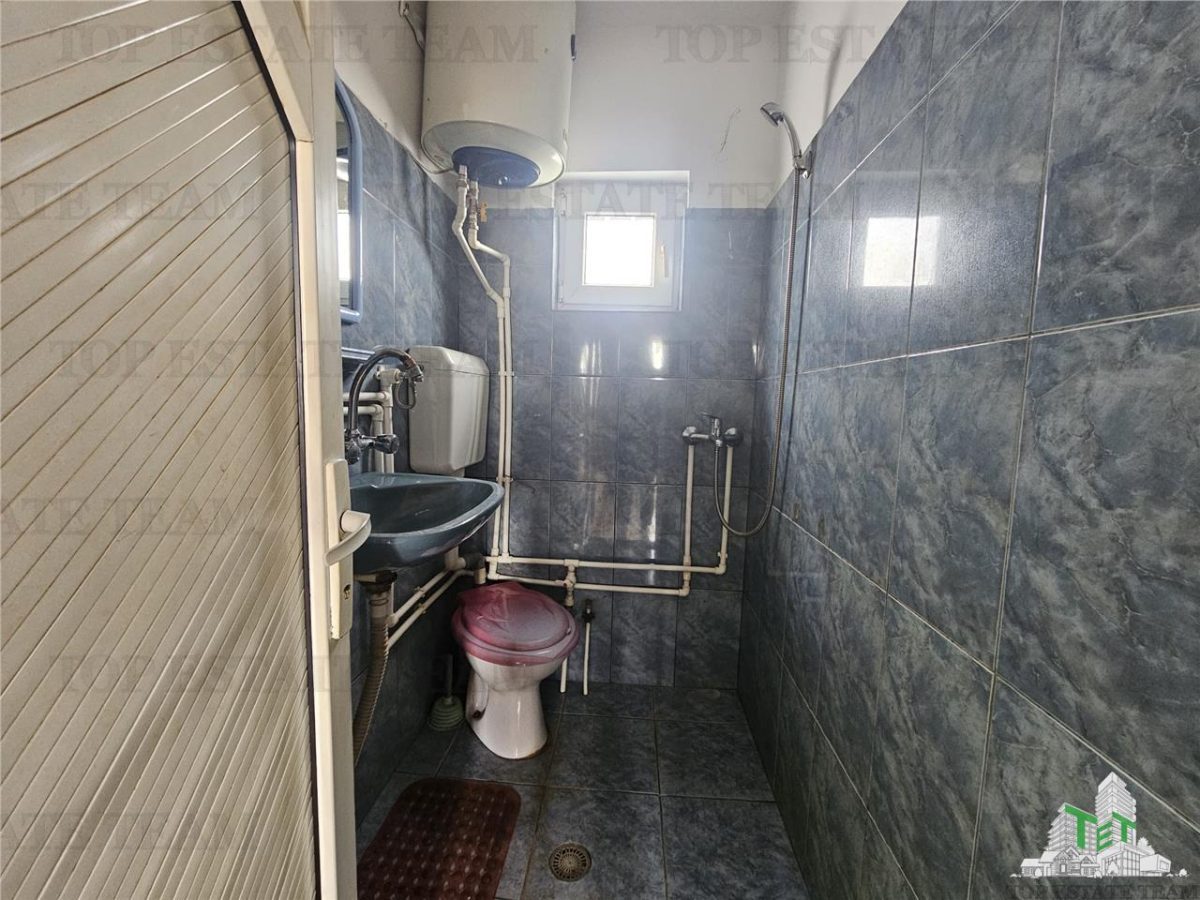 Casa 4 camere plus anexe zona gara Medgidia, Constanta - foto 23