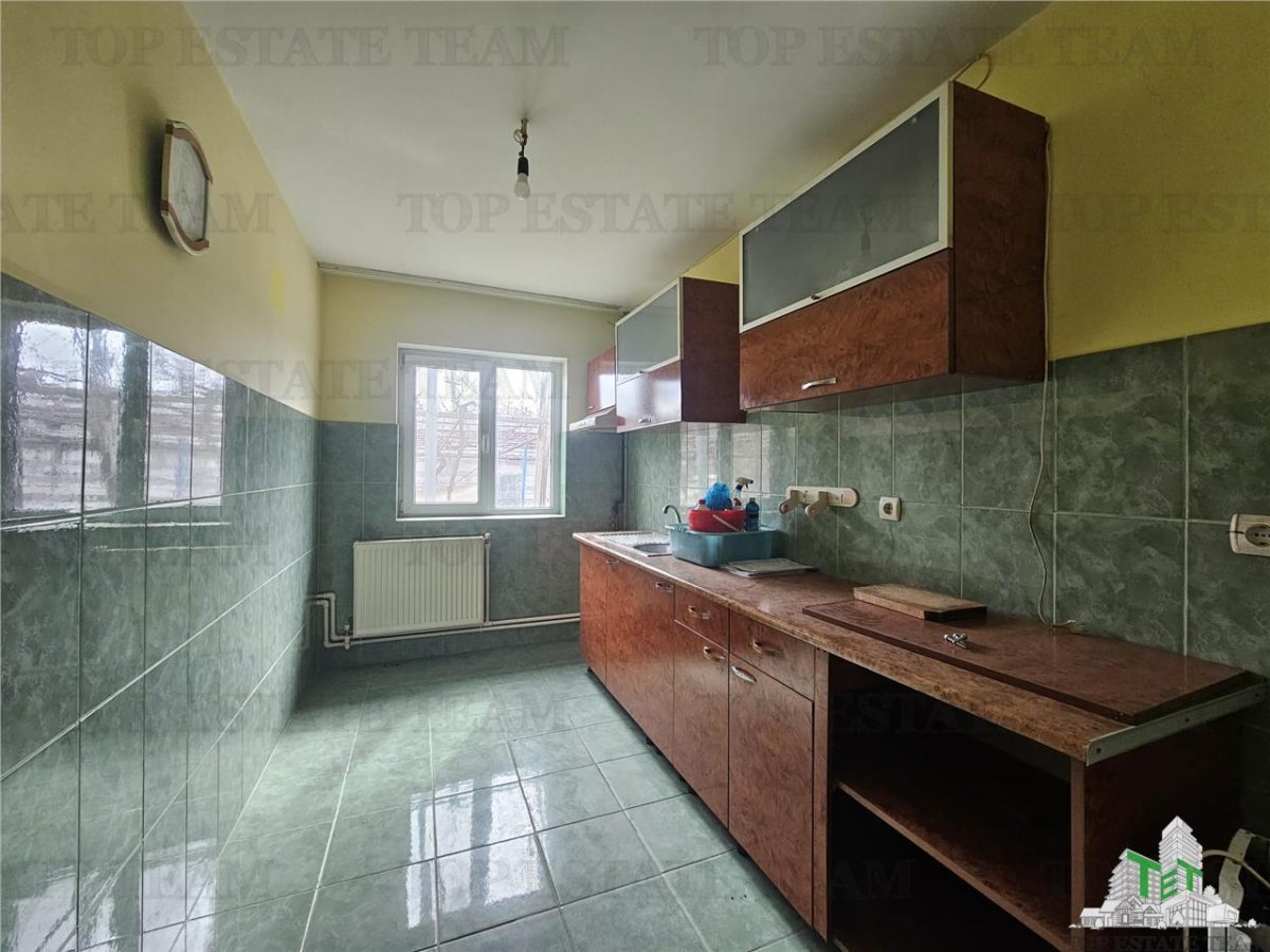 Casa 4 camere plus anexe zona gara Medgidia, Constanta - foto 7